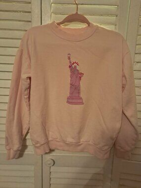 NEW YORK MUSEUM OF ICE CREAM PINK SWEATSHIRT LARGE (RUNS SMALL)